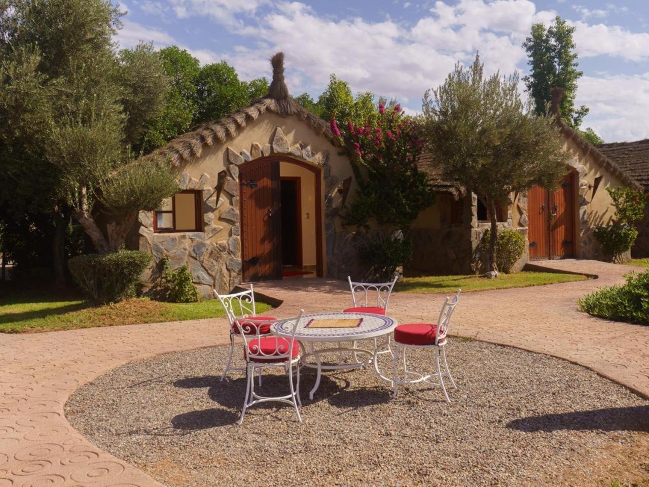 El Ain Villa Marco Au Jardin Des Senteurs מראה חיצוני תמונה