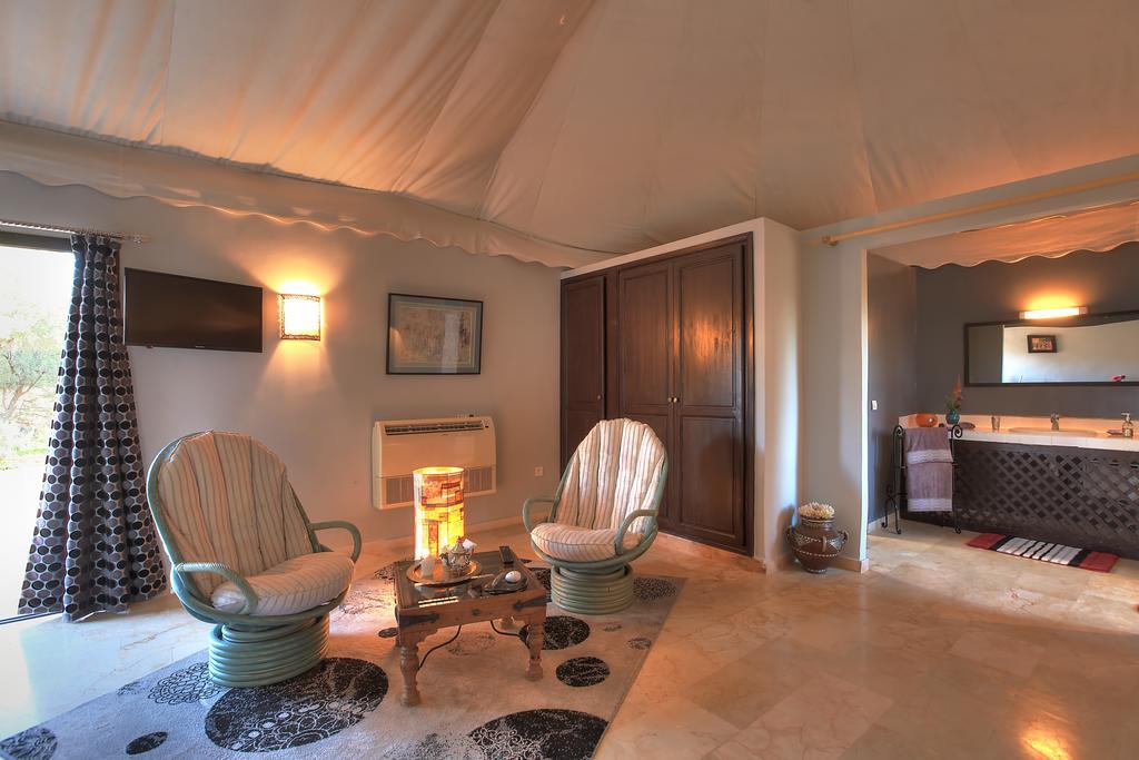 El Ain Villa Marco Au Jardin Des Senteurs מראה חיצוני תמונה