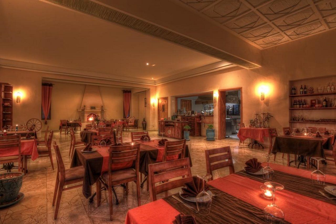 El Ain Villa Marco Au Jardin Des Senteurs מראה חיצוני תמונה